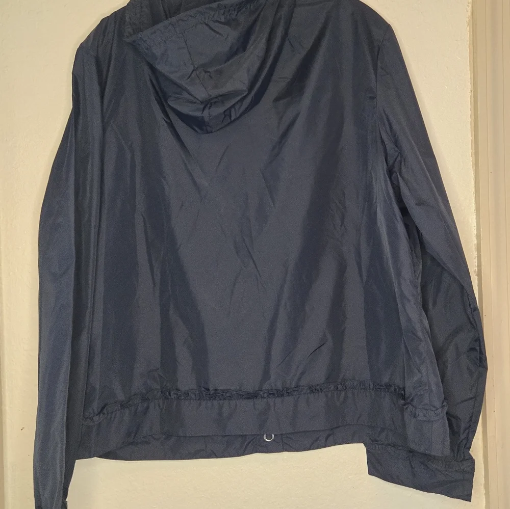 Talbots rain coat - Picture 6 of 6